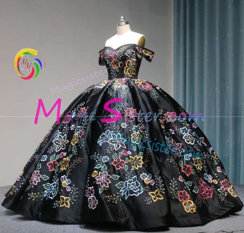 Factory Wholesale Black Real Sample Quinceanera Dress