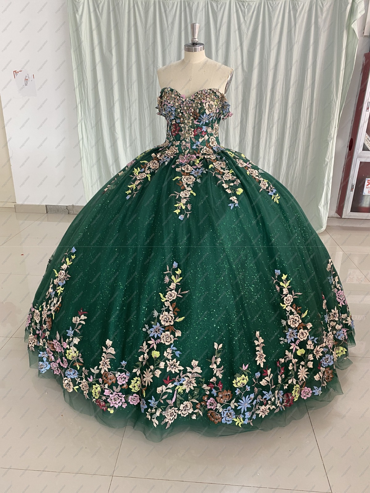 Charro Quinceanera Dresses,Mexican Quinceanera dresses - MagicSister.com
