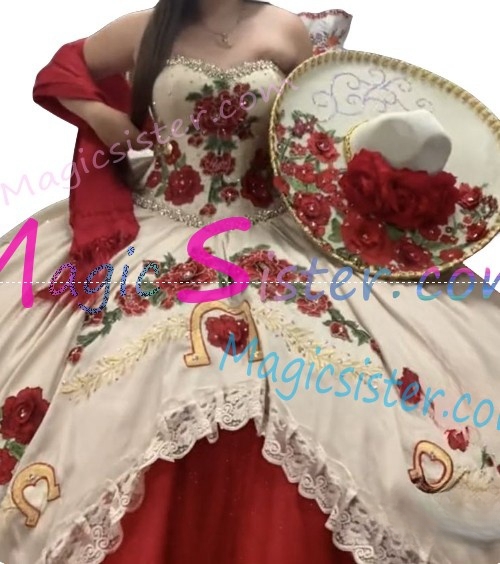 Hotselling Embroidery Charro Quinceanera Dress