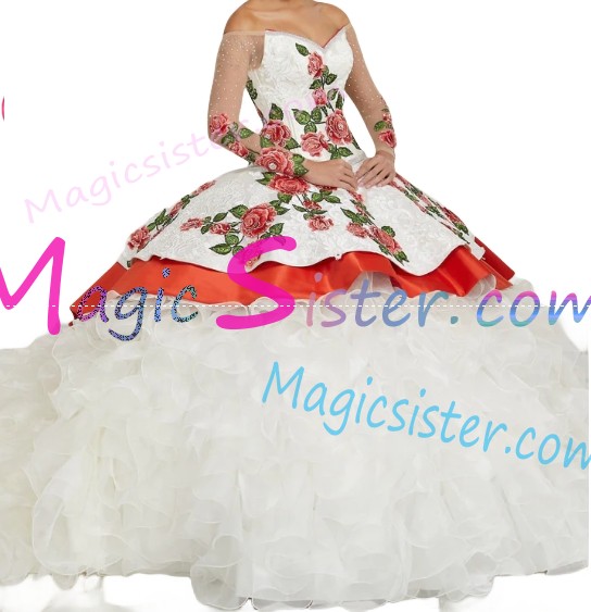 Hotselling Embroidery Charro Quinceanera Dress